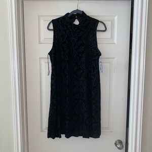Sleeveless black dress